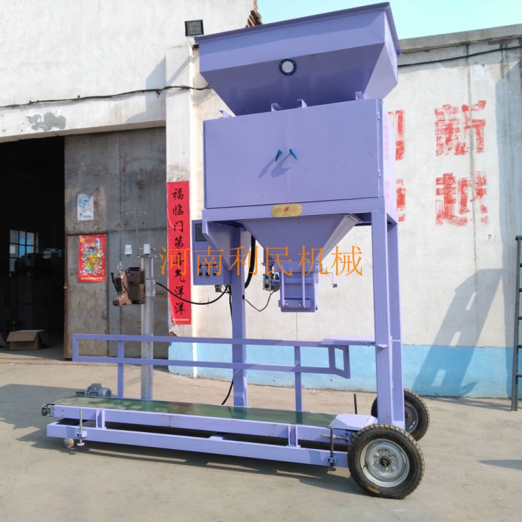 玉米電動(dòng)打包稱，玉米電動(dòng)打包稱廠家，玉米電動(dòng)包裝秤，玉米自動(dòng)包裝秤，玉米定量包裝秤